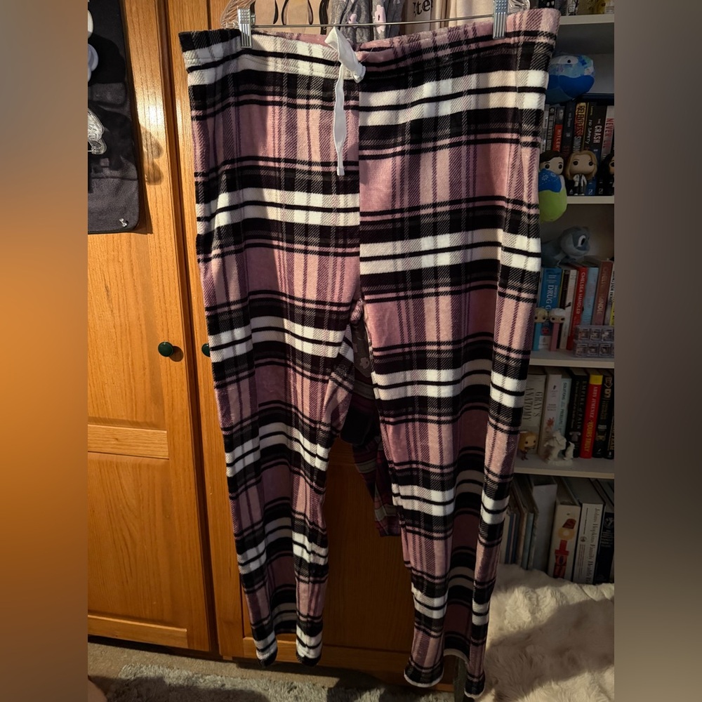 true by Rue21 pajama pants